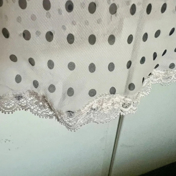 Victoria's Secret Blush Sheer Polka Dot Lace Negligee Nightie Size Large - Picture 4 of 10